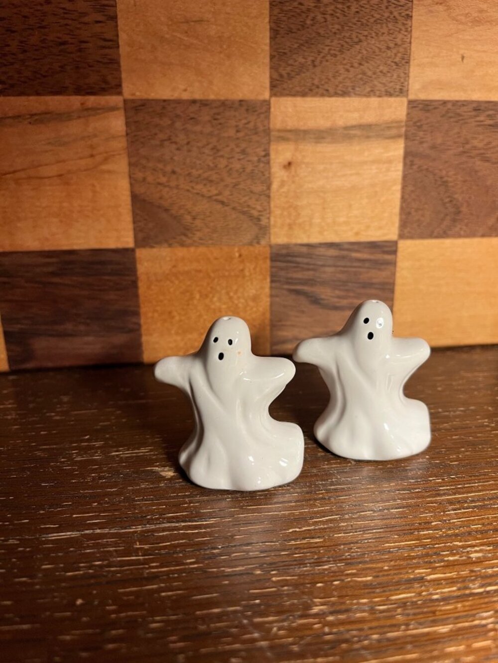 Halloween Ghost Shakers A1303